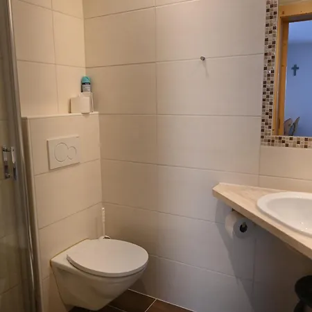 فندق مبيت وإفطار Gaestehaus Puerstl-kocher
