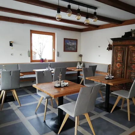 Gaestehaus Puerstl-kocher 3*
