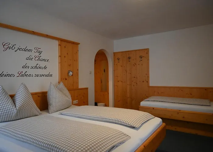 Gaestehaus Puerstl-kocher Couette-café Schladming